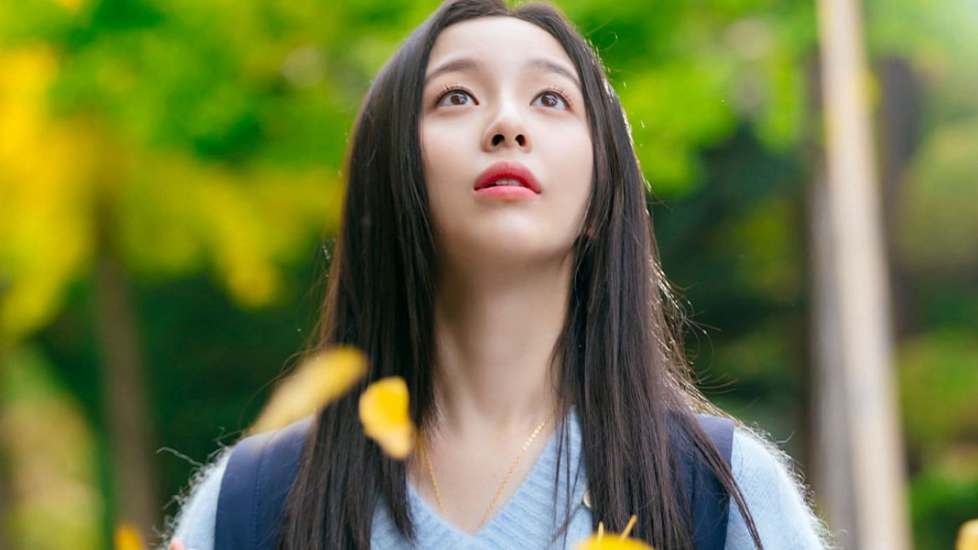 Park Ji-hu as Kim Bom in Spring of Youth (Image via Instagram/@sbsdrama.official)